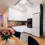 Cozy Corner شقة *