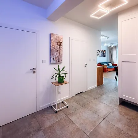 Cozy Corner Apartment